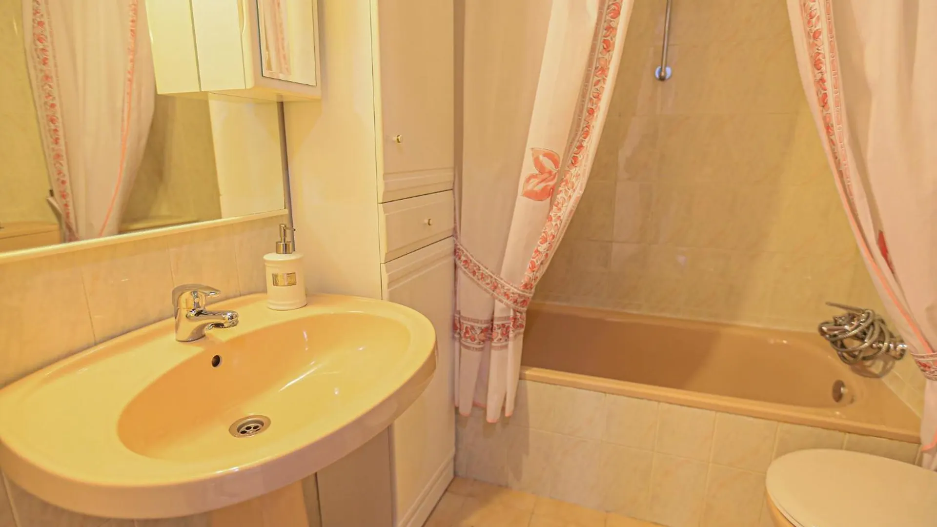 Casas Blancas Litoral - Only Families Villa Miami Playa